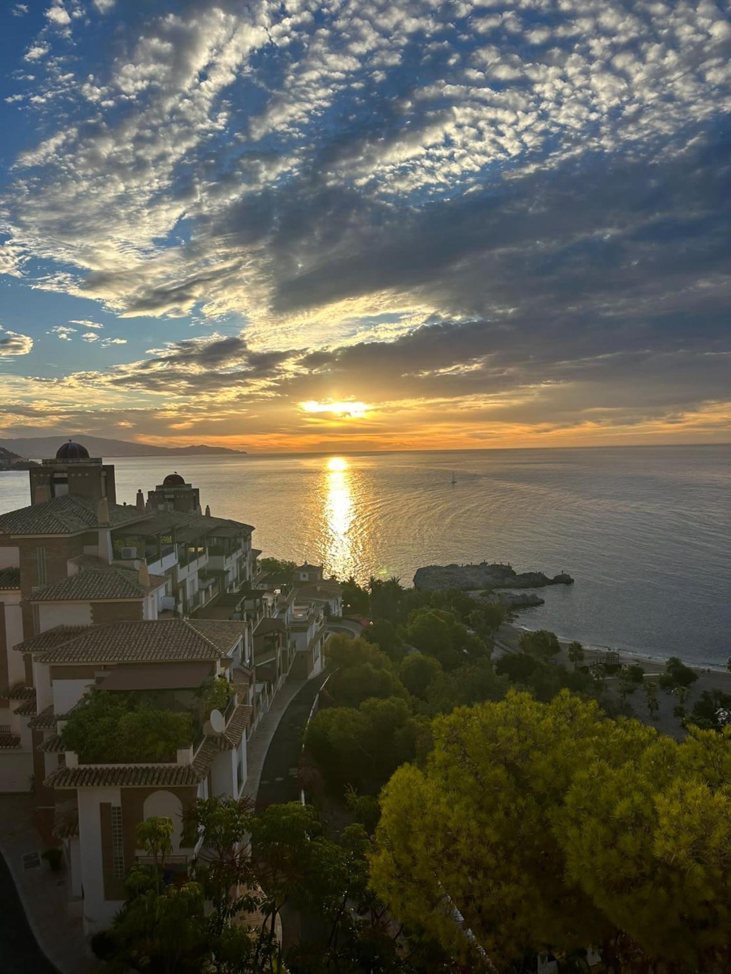 Jardines De Adnania En Marina Del Este Con Vista Al Mar Ada La Herradura (Granada) Exterior foto